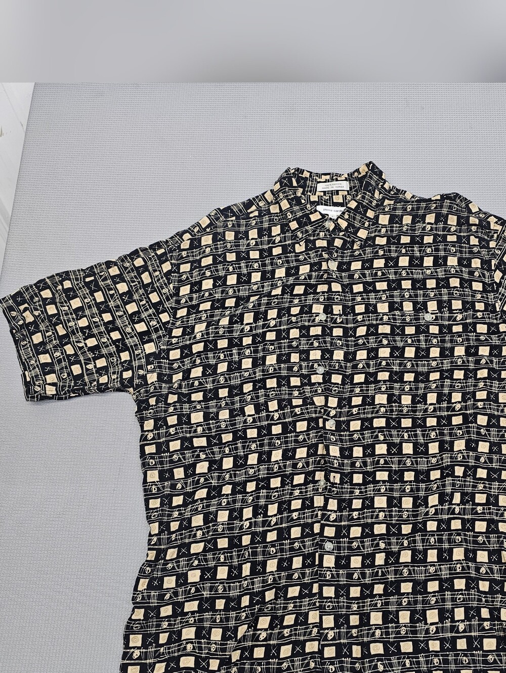 Pierre Cardin Short Sleeve Button-Down Shirt in Black and Cream Geometric 0077